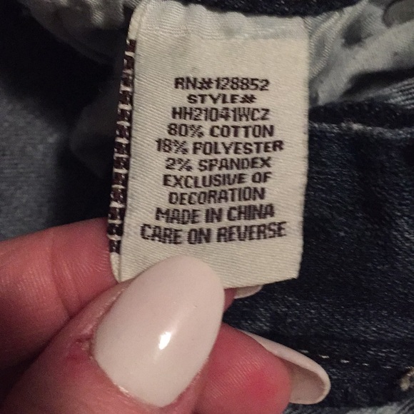 Charlotte Russe light wash jean shorts. - Picture 5 of 6